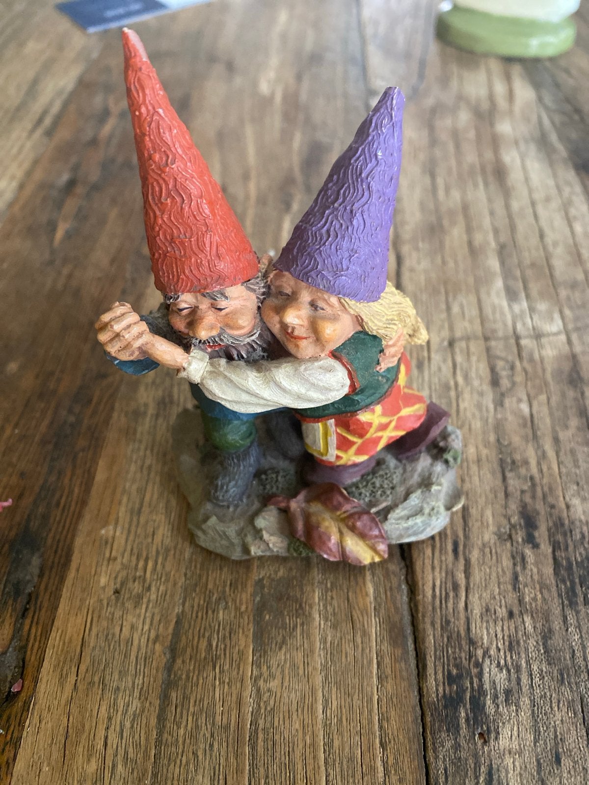 Classu Gnomes Fryda and Esed Dansing Beeldje 2001, Ophalen of Verzenden, Gebruikt