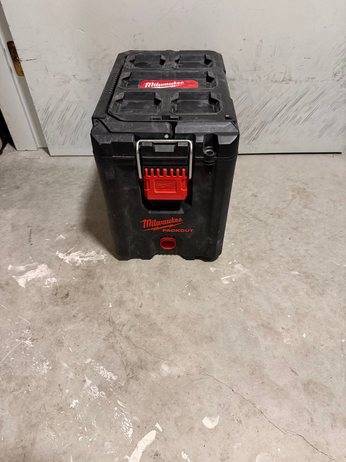 Milwaukee PACKOUT Gereedschapskist - Zo goed als nieuw, Doe-het-zelf en Verbouw, Ophalen, Zo goed als nieuw