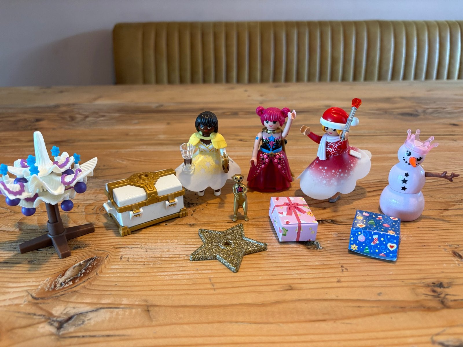 Playmobil winterset met figuren en accessoires, Kinderen en Baby's, Gebruikt, Complete set, Ophalen of Verzenden, Figuren