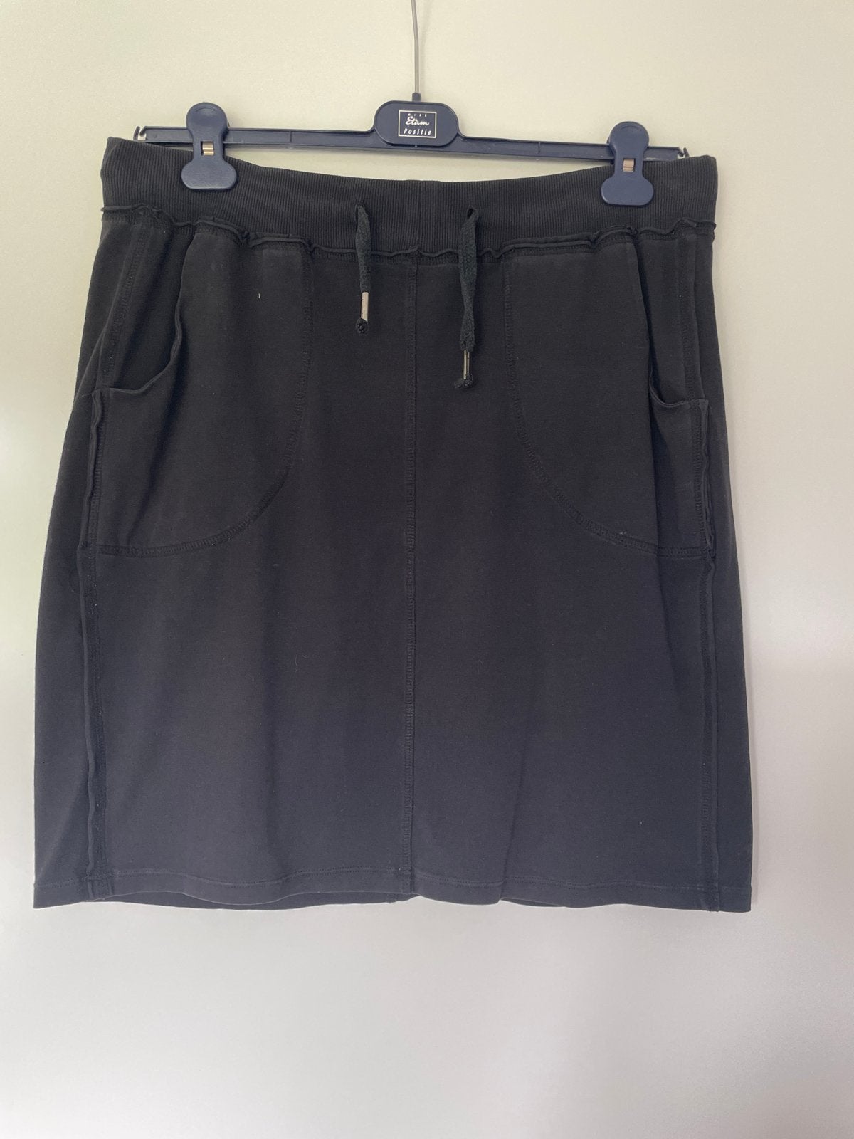 Norah Zwart Rok Maat 44, Zwart, Maat 46/48 (XL) of groter, Ophalen of Verzenden, Knielengte