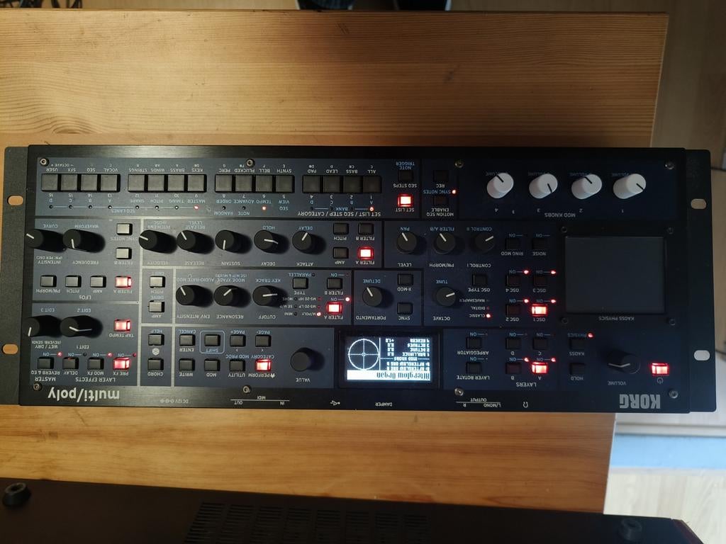 Korg multipoly, Ophalen of Verzenden, Zo goed als nieuw, 61 toetsen, Korg