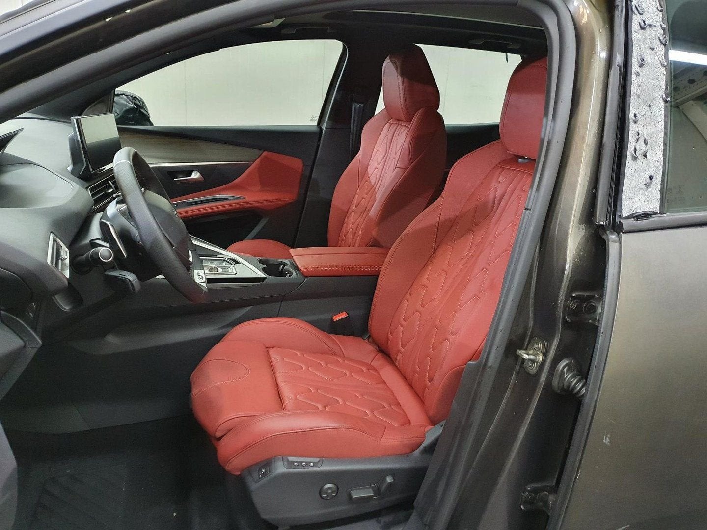 PEUGEOT 3008 P84E 3008 GT 1.6P Aut. INTERIEUR COMPLEET 2023, Ophalen of Verzenden, Gebruikt, Stiba lid