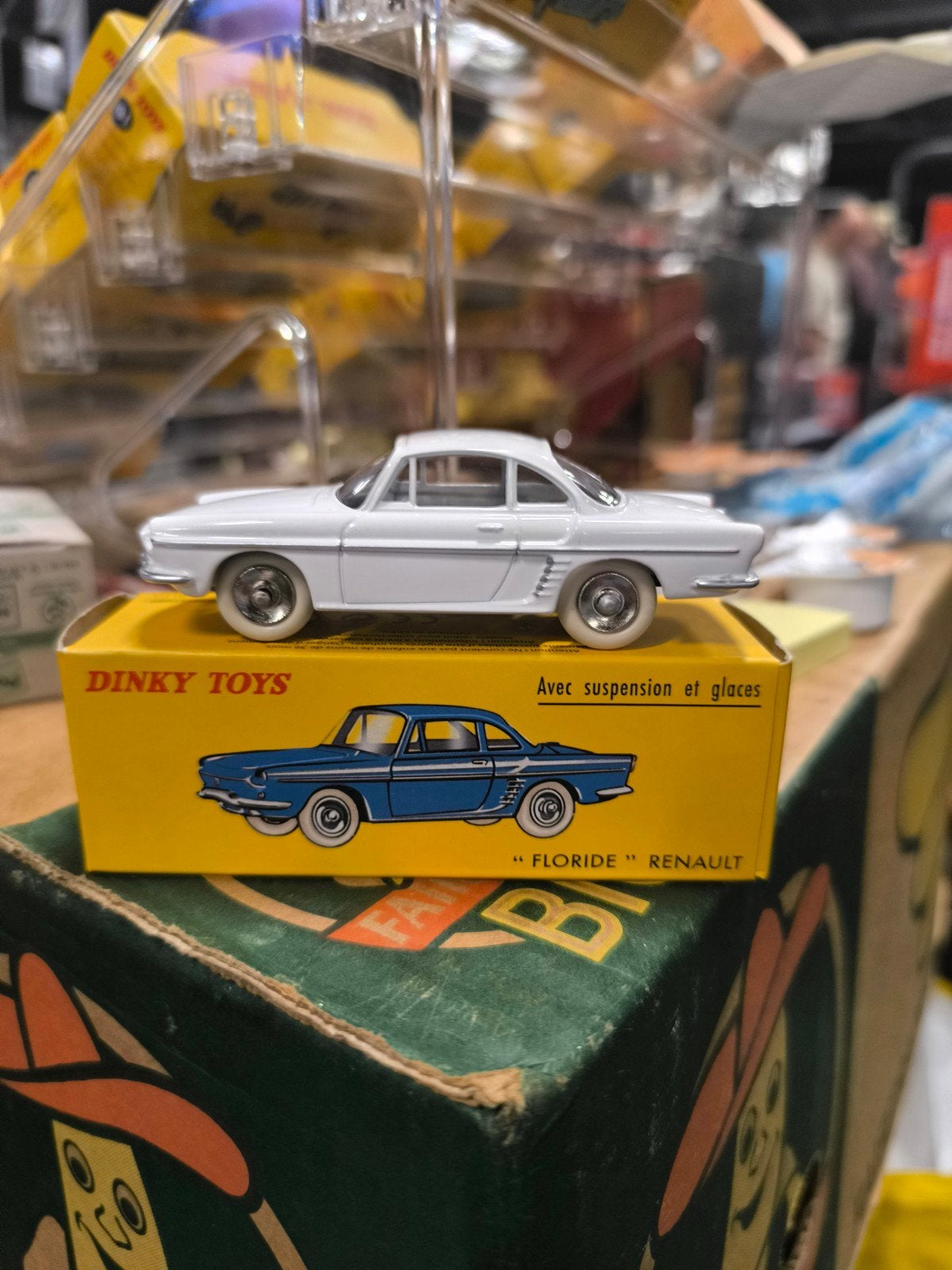 Dinky Toys 543 "Floride" Renault 1:43, Hobby en Vrije tijd, Modelauto's | 1:43, Ophalen of Verzenden, Zo goed als nieuw, Auto