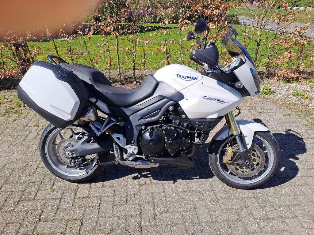 Triumph Tiger 1050 cc, Motoren, Motoren | Triumph, Occasion, 3 cilinders, Particulier, 1050 cc