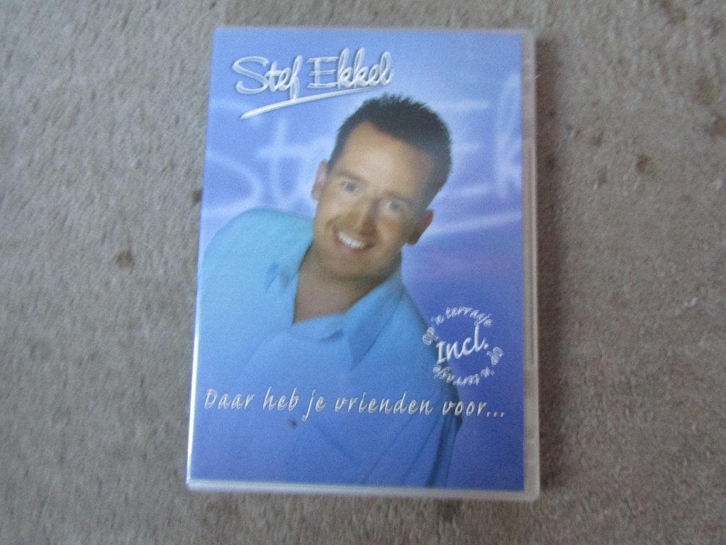 DVD: Stef Ekkel - Daar heb je vrienden voor..., Gebruikt, Alle leeftijden, Muziekvideo's, Ophalen of Verzenden