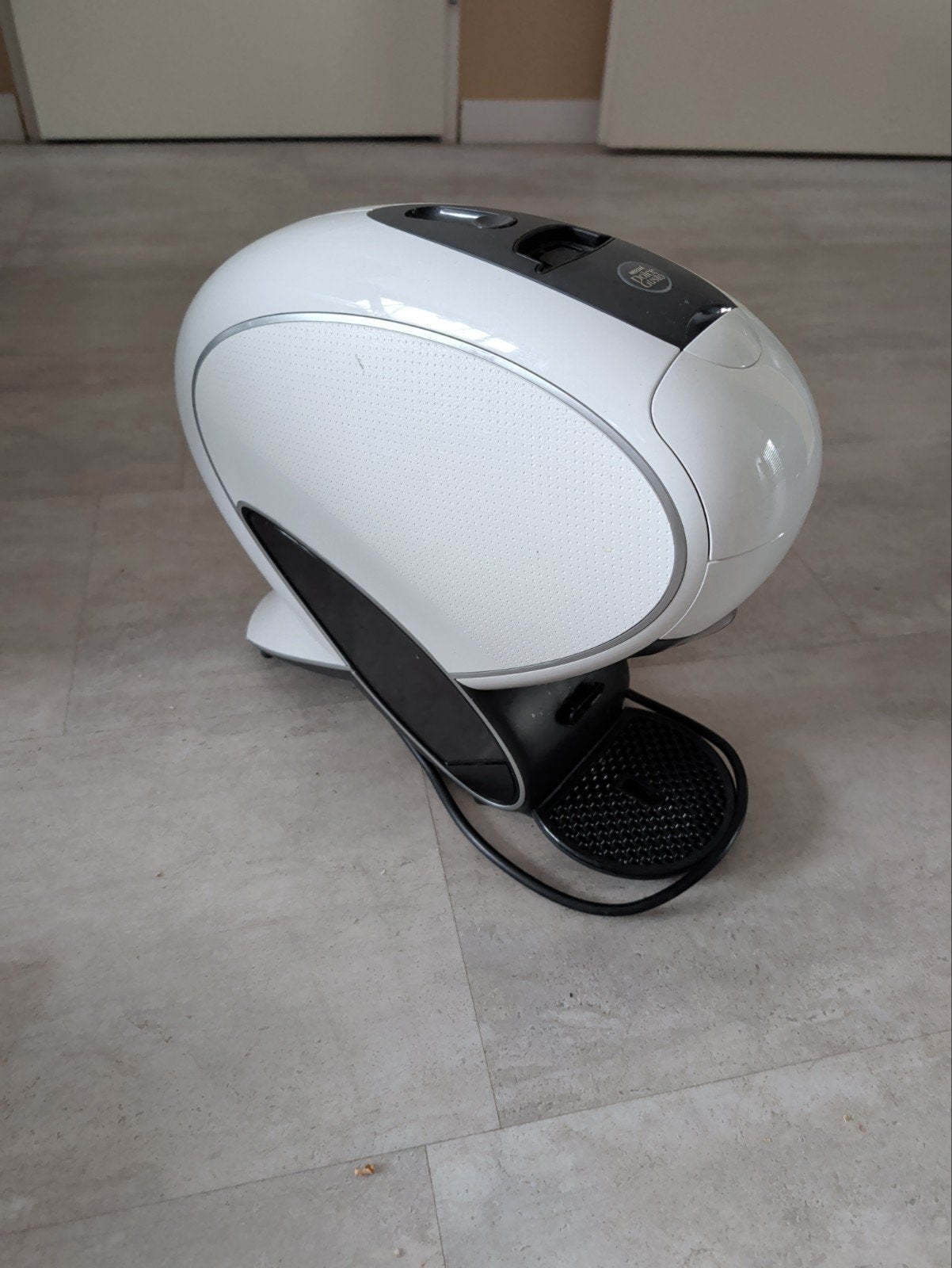 Nescafé Dolce Gusto Neo Koffiezetapparaat Wit, Koffiemachine, Ophalen of Verzenden, Zo goed als nieuw, 1 kopje