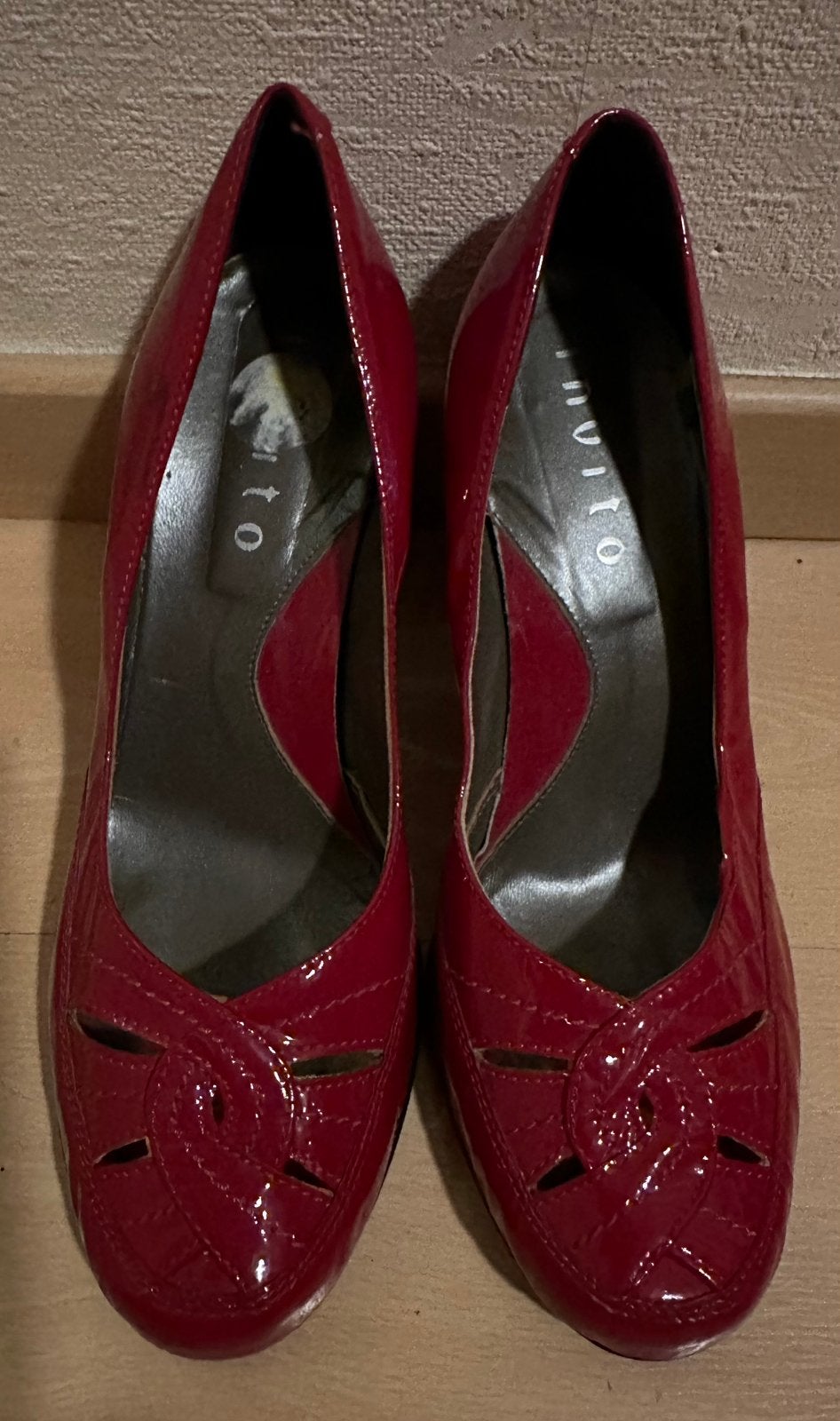 Supermooie lakleren pumps, maat 38 van Invito, Ophalen of Verzenden, Zo goed als nieuw