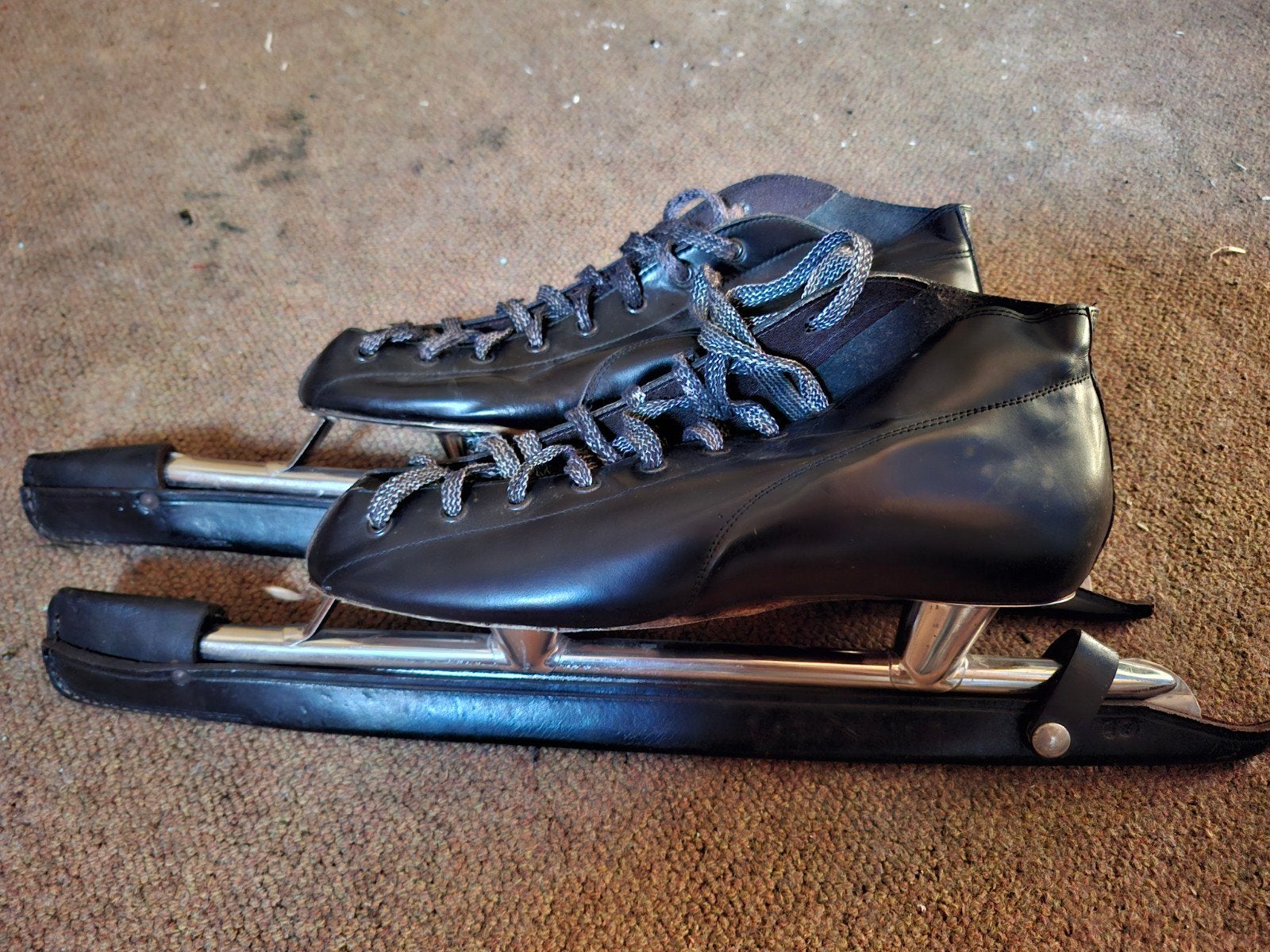 Zwarte Noren Schaatsen Maat 44, Overige merken, Ophalen of Verzenden, Zo goed als nieuw, Noren