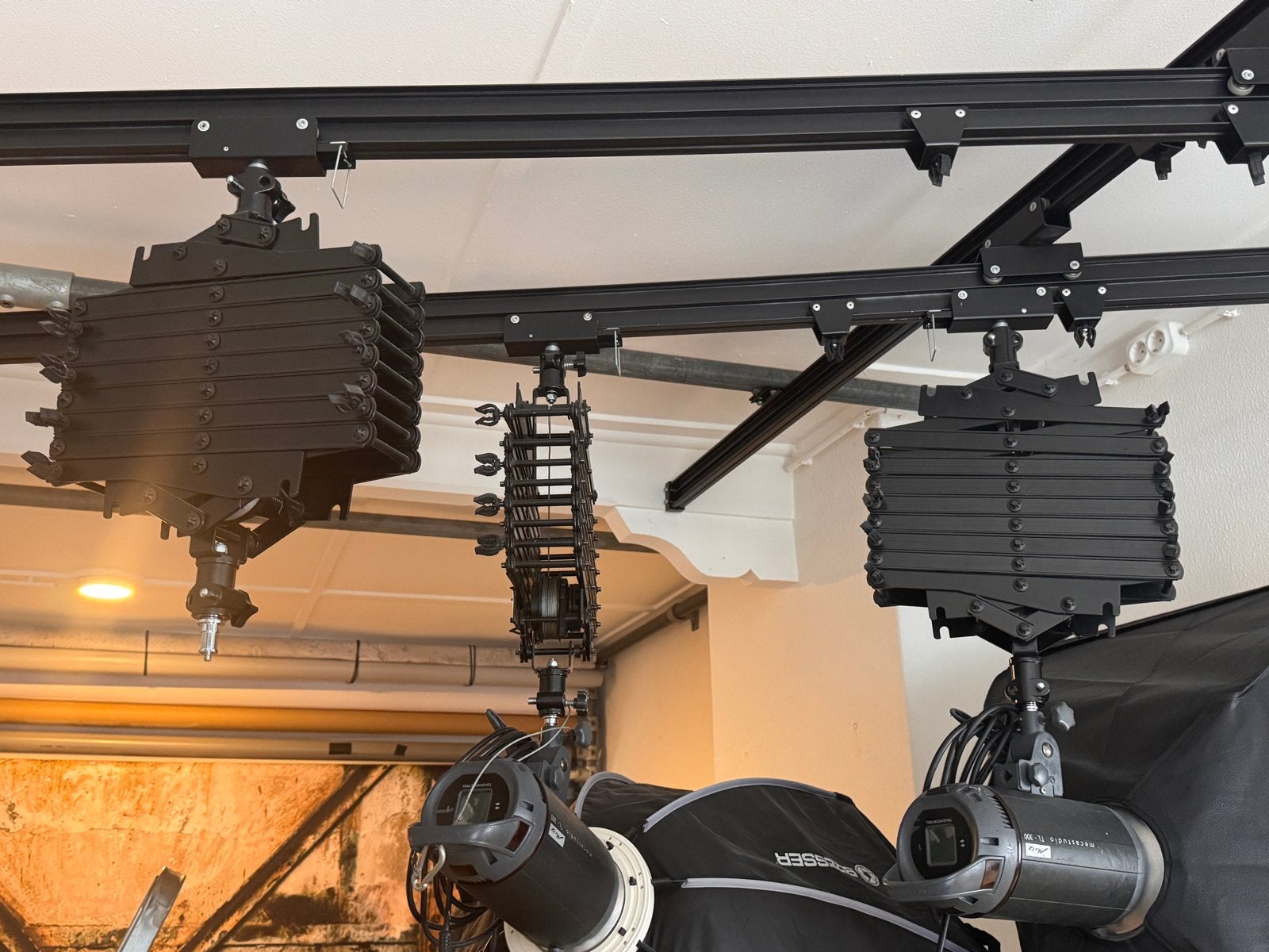 Professioneel plafond railsysteem voor fotostudio, Ophalen, Gebruikt, Complete fotostudio, Overige merken