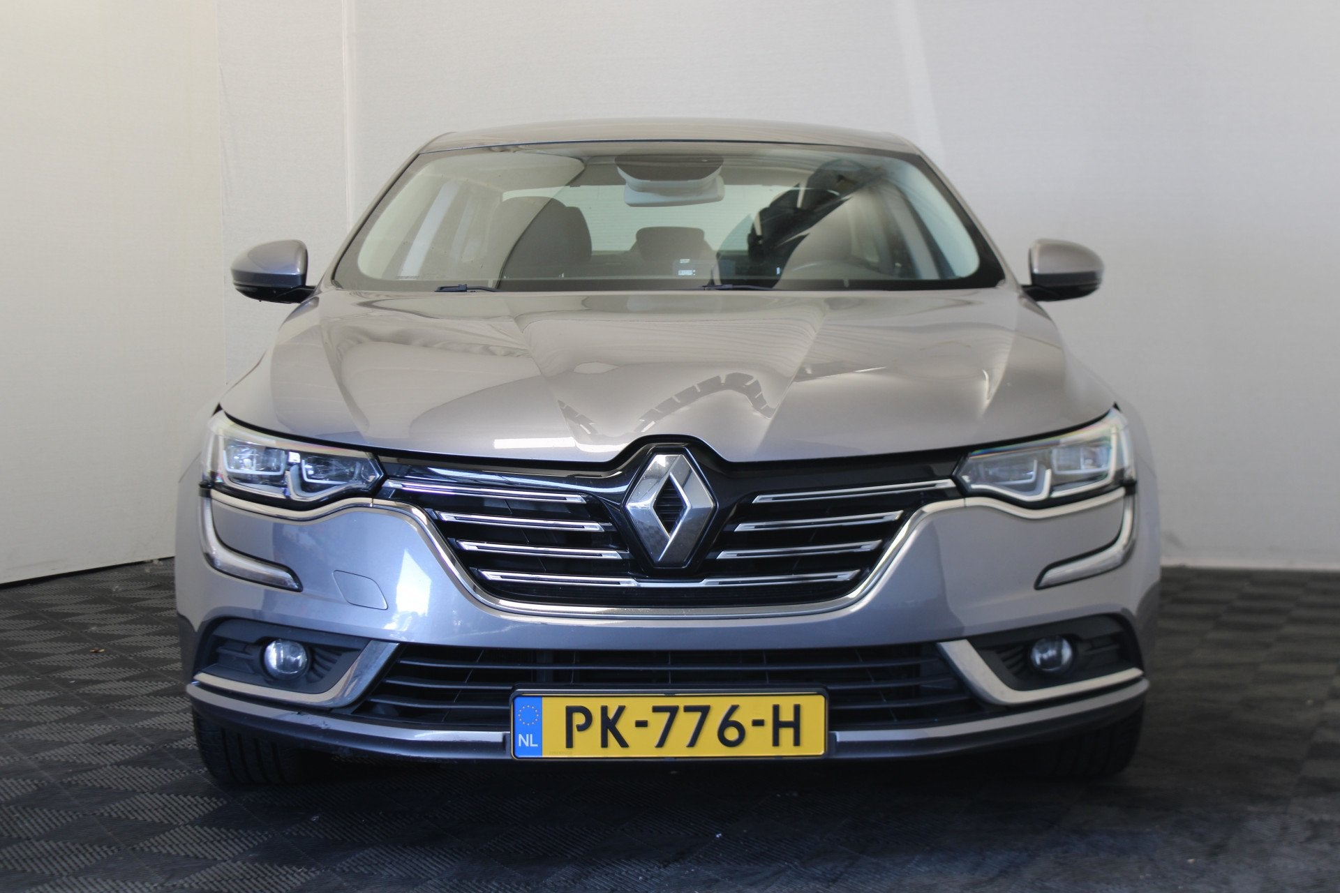 Renault Talisman 1.5 dCi Zen (bj 2017, automaat), Auto's, Stof, Gebruikt, 4 cilinders, Origineel Nederlands