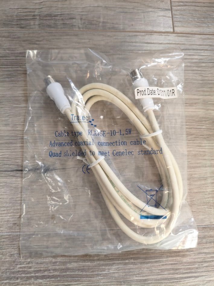 Nieuw Tratec coax antenne kabel, Ophalen of Verzenden, Nieuw, Minder dan 2 meter, Coaxiale kabel