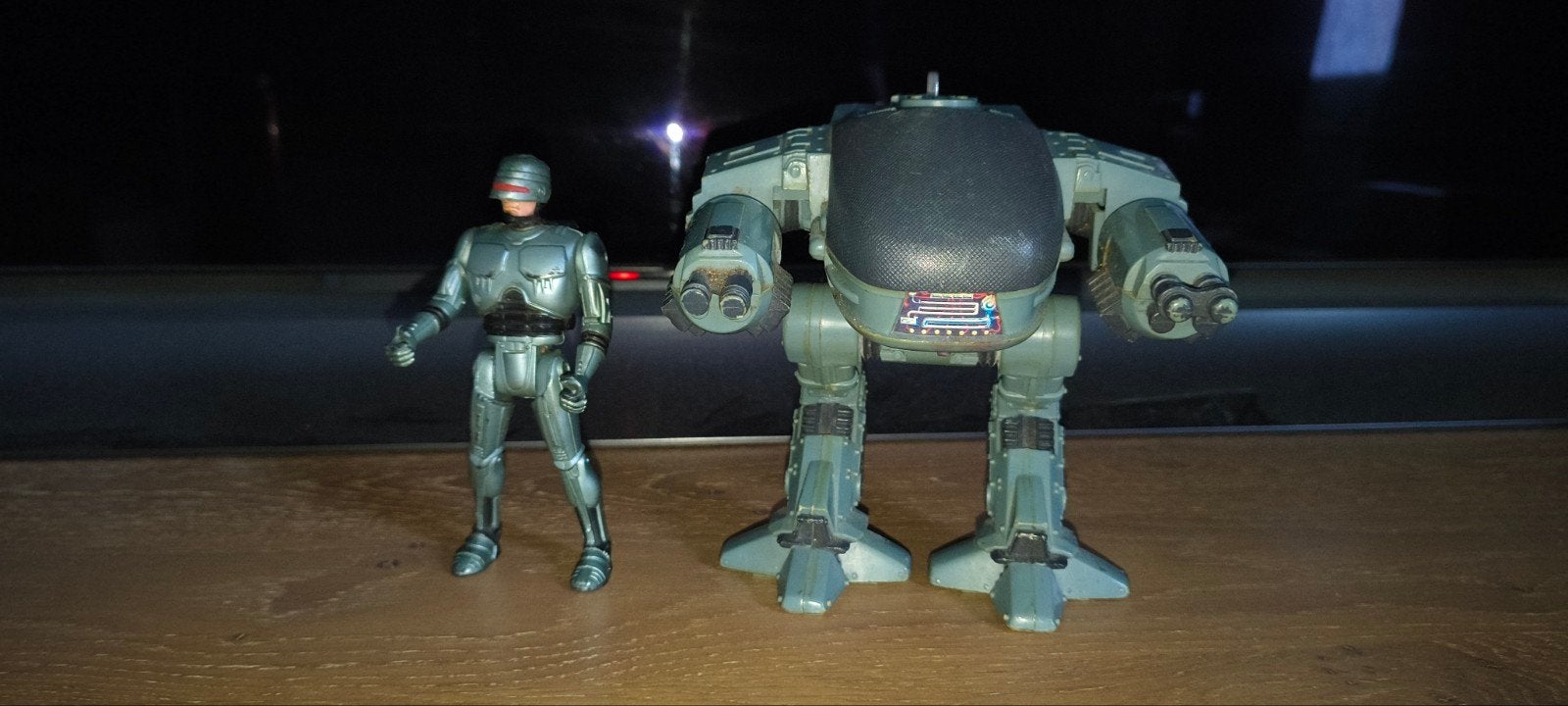 RoboCop figuur (1989) + ED-209 robot (1989)– vintage actiefi, Ophalen of Verzenden, Gebruikt, Paard, Beeldje of Figuurtje
