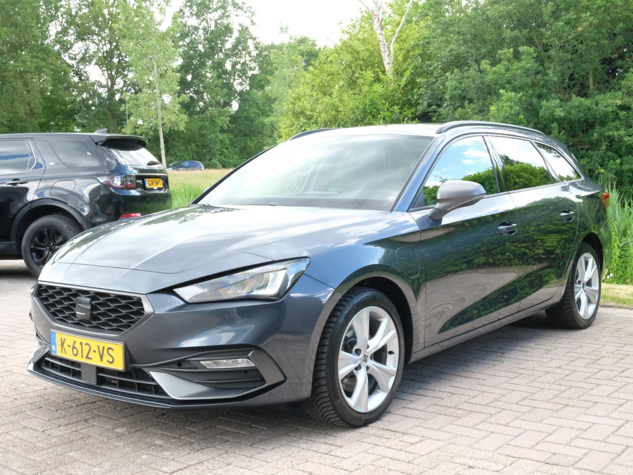 SEAT Leon Sportstourer 1.4 TSI eHybrid PHEV FR 205 PK | Afne, Auto's, Seat, Stof, Gebruikt, 4 cilinders, Leon