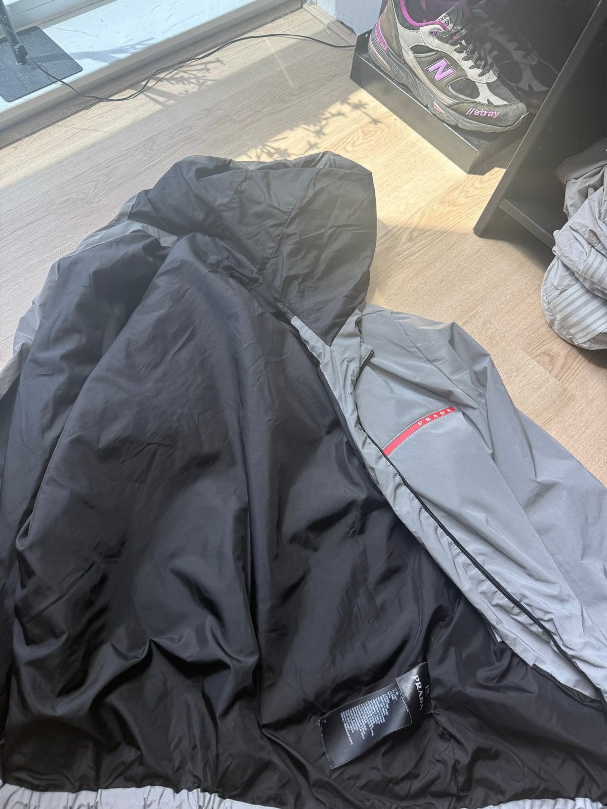Prada Reflecterende Jas - Maat 56, Ophalen of Verzenden, Zo goed als nieuw, Maat 56/58 (XL), Grijs