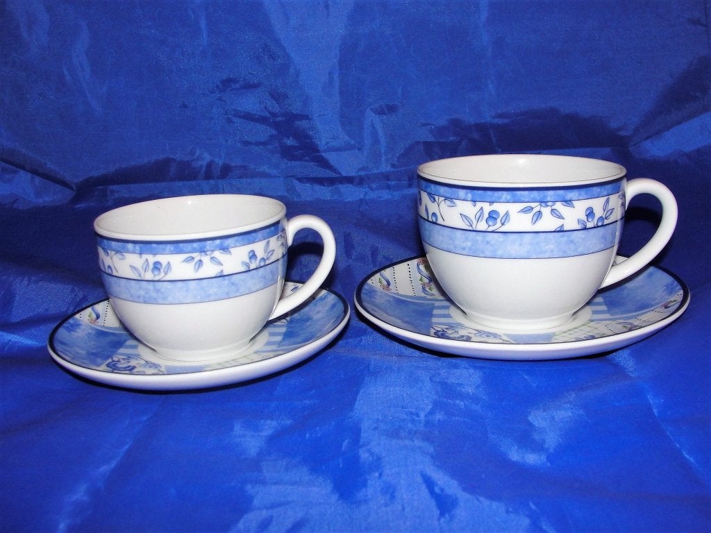 Wedgwood Home Indigo Kop en Schotels, Klassiek, Ophalen of Verzenden, Zo goed als nieuw, Kop(pen) en/of Schotel(s)