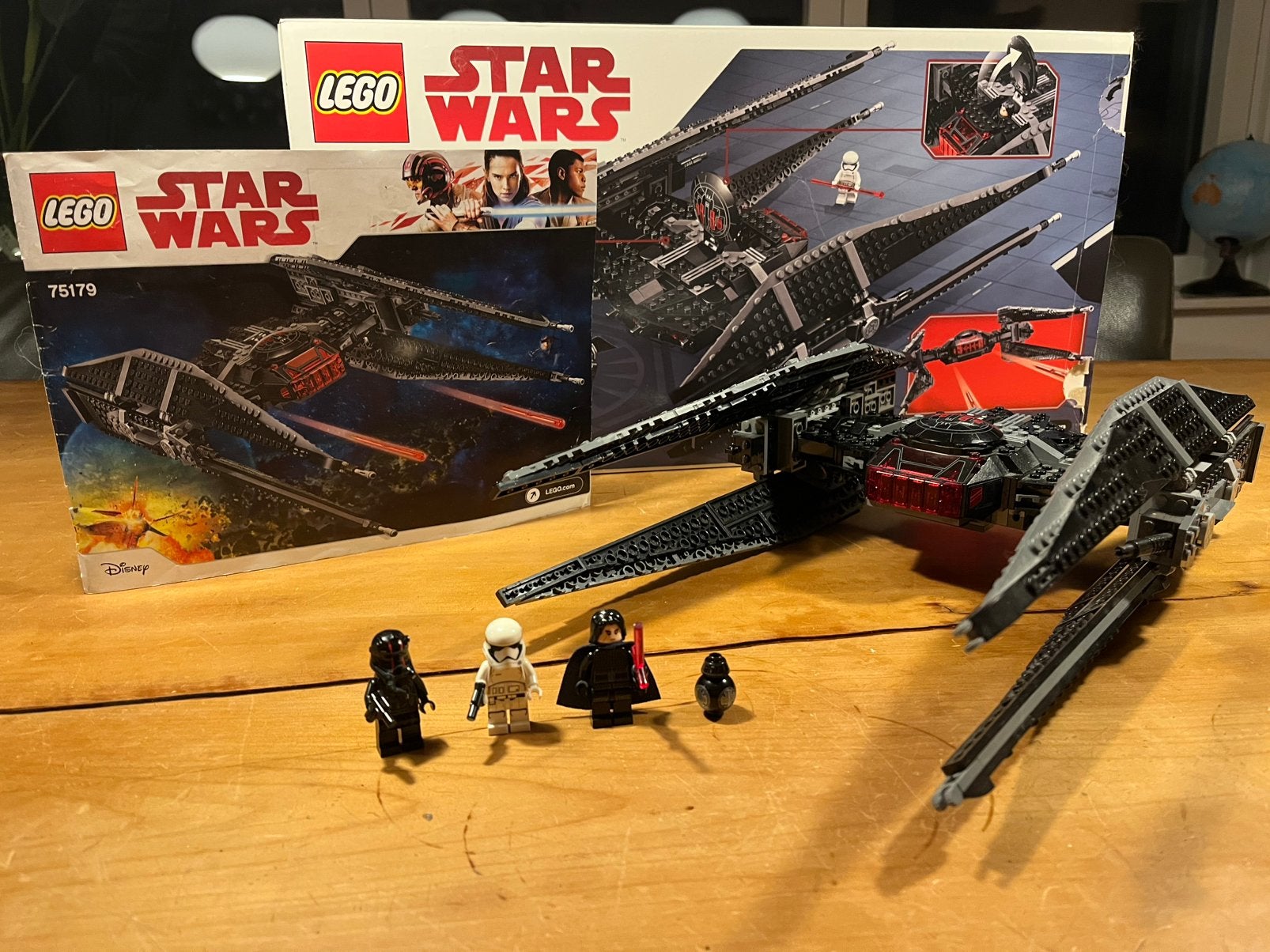 LEGO Star Wars 75179 Kylo Ren’s TIE Fighter, Ophalen, Zo goed als nieuw, Actiefiguurtje