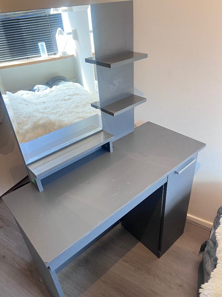 Mooie compacte kaptafel met spiegel en opbergvakken, Ophalen, Overige materialen, Gebruikt, 50 tot 100 cm