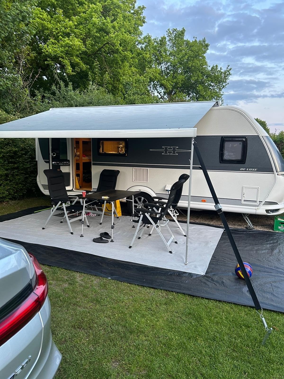Hobby kmfe De Luxe 560 KMFe 3, Caravans en Kamperen, Ophalen, Gebruikt