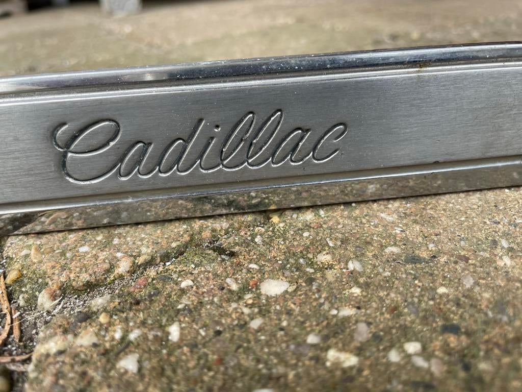 Cadillac sierlijst motorkap, Cadillac, Gebruikt, Voor, Ophalen of Verzenden