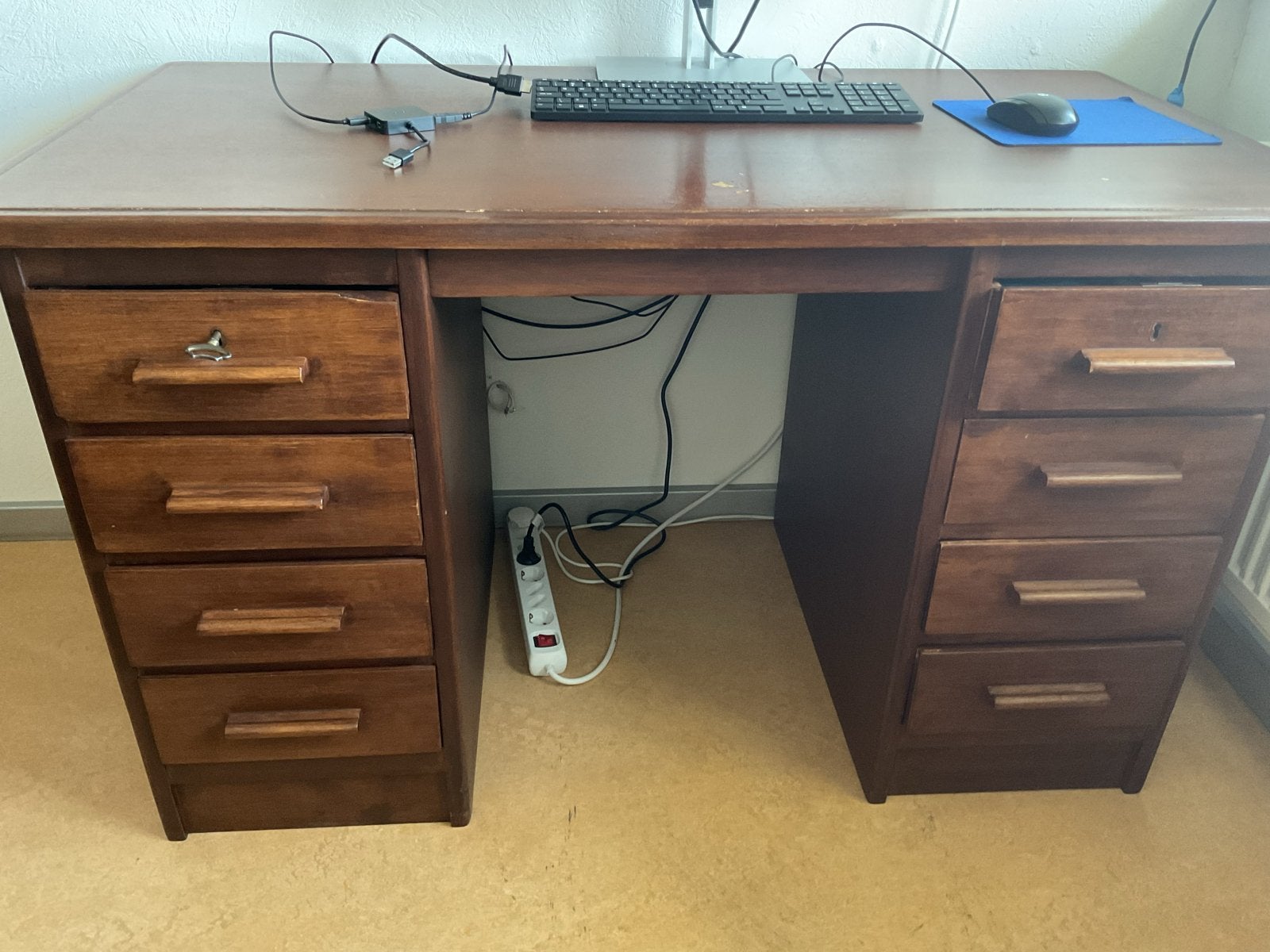 Vintage houten bureau met lades - ideaal voor thuiskantoor, Ophalen, Overige typen, Gebruikt, Overige merken