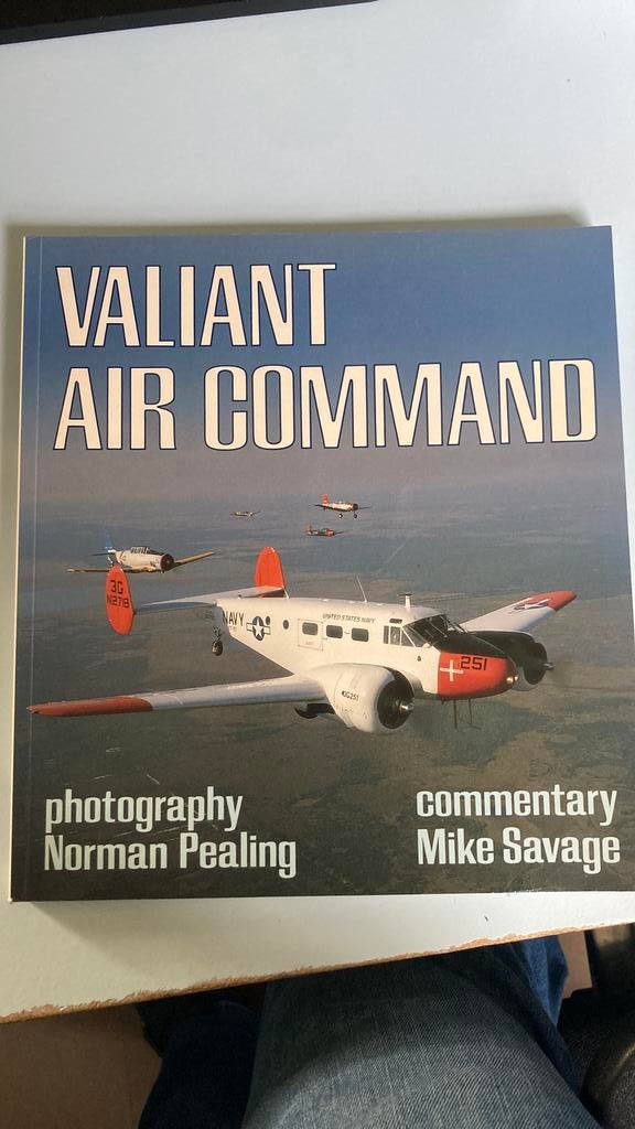 Valiant aircommand mustang, Ophalen of Verzenden, Zo goed als nieuw