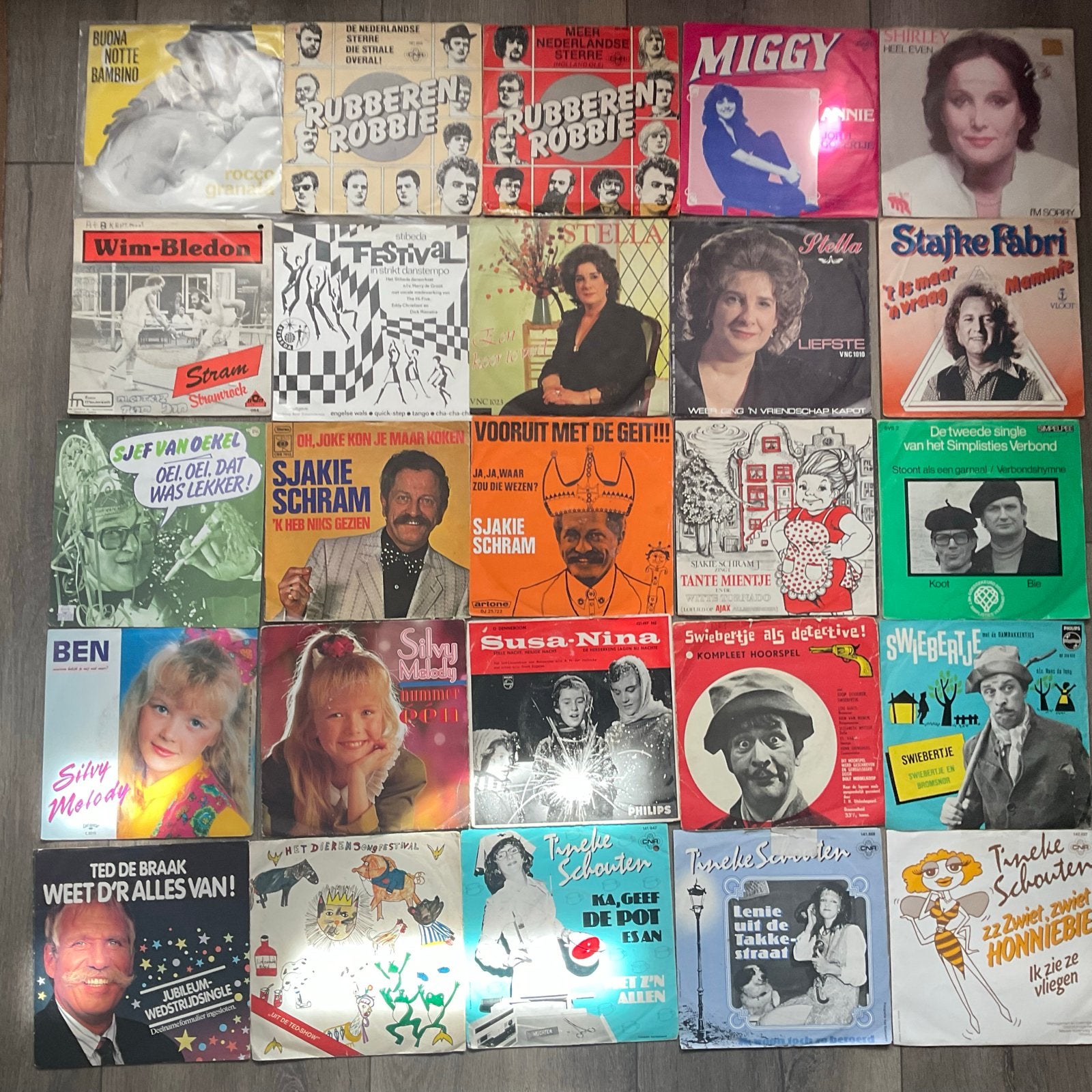Grote collectie Nederlandse pop/schlager vinyl singles (25x), Gebruikt, 7 inch, Ophalen of Verzenden, EP