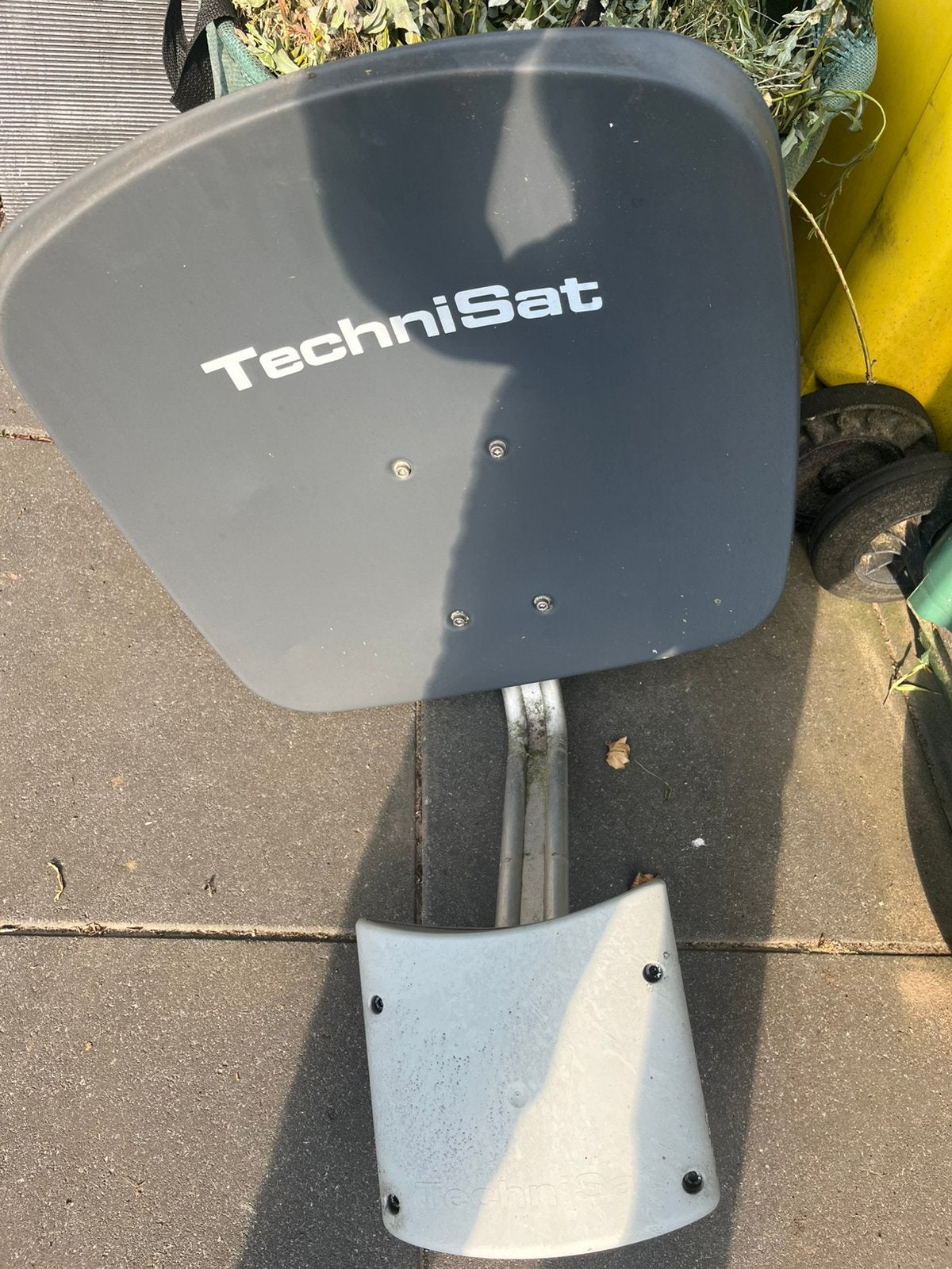Schotel technisat 4x lnb, Ophalen, Gebruikt, Overige merken