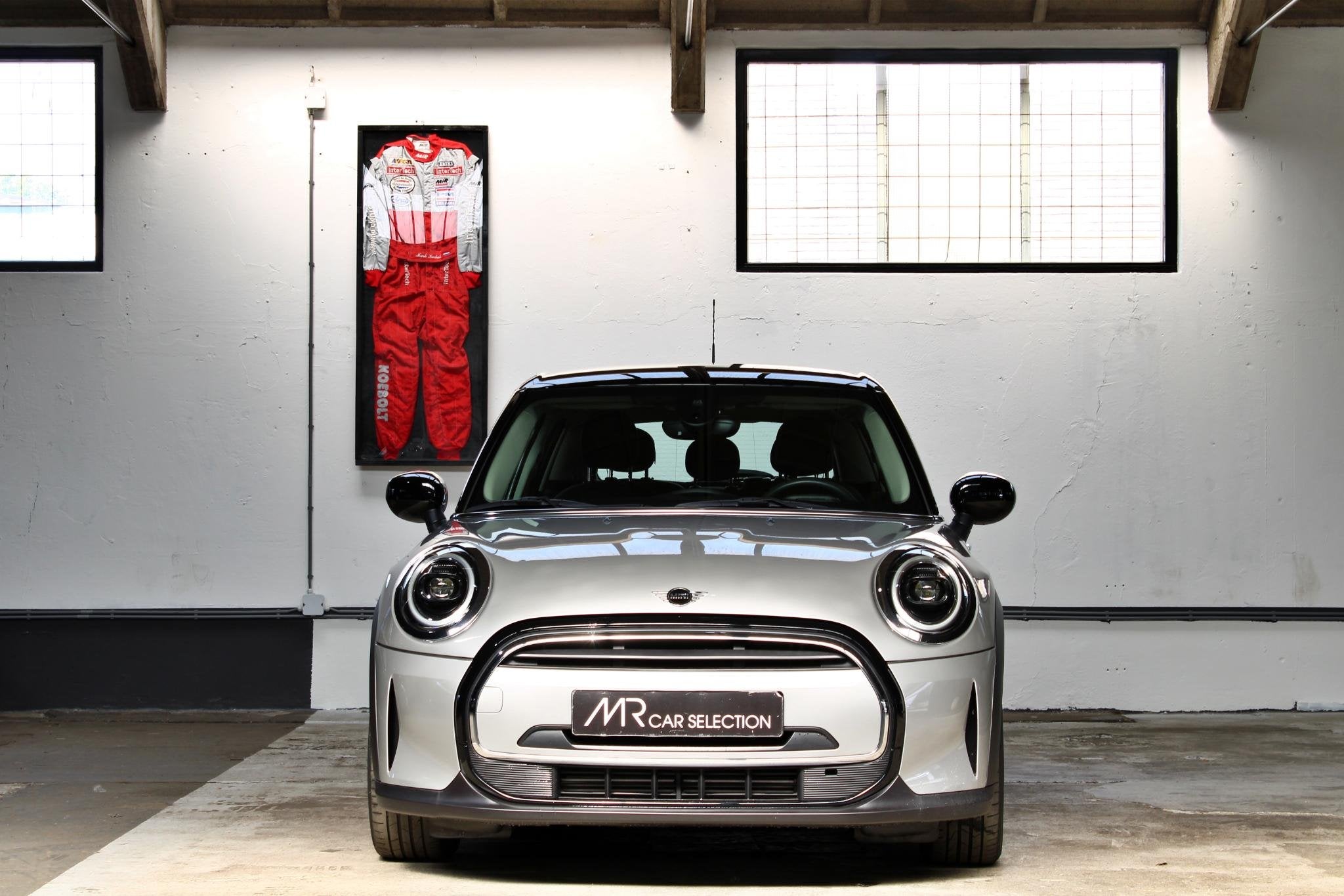 MINI 5-Deurs Camden Edition | Apple Car Play | Digitaal cock, Auto's, Mini, Dealer onderhouden, 136 pk, Gebruikt, Met garantie (alle)