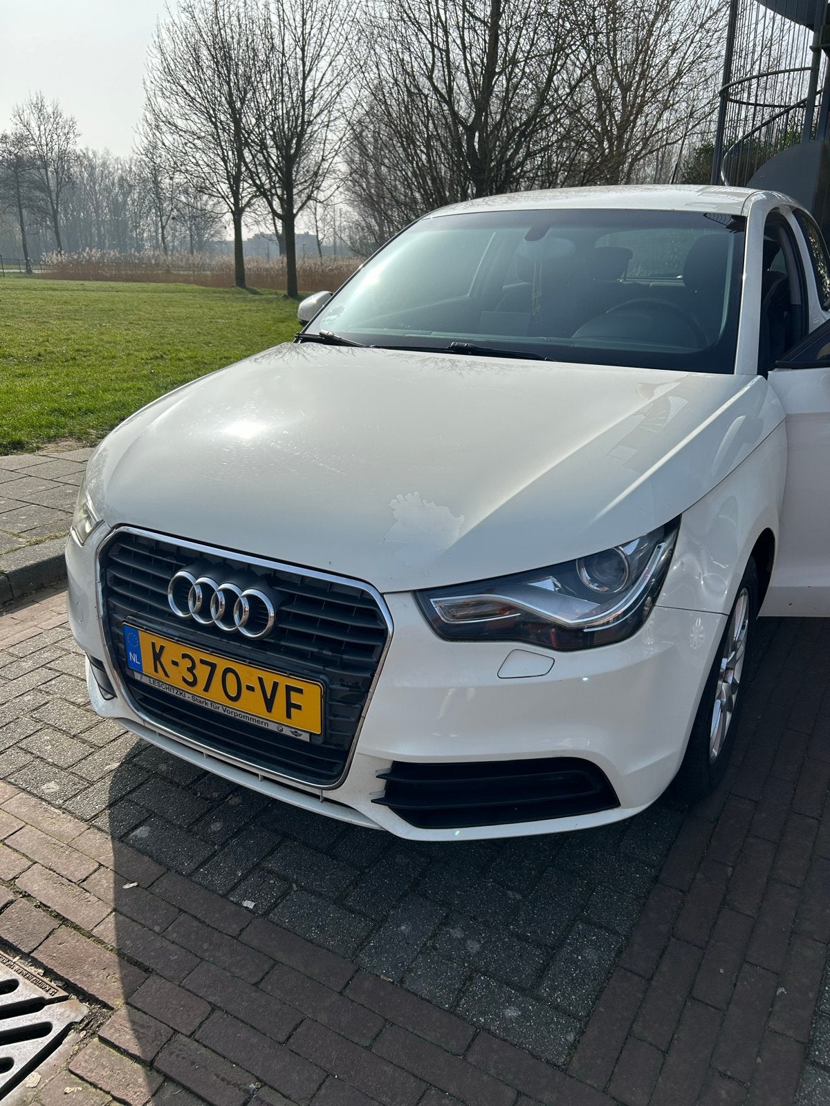 Audi A1 1.4 Tfsi 90KW 2011 Wit xenon verlichting, Auto's, Voorwielaandrijving, A1, 4 stoelen, 1200 kg