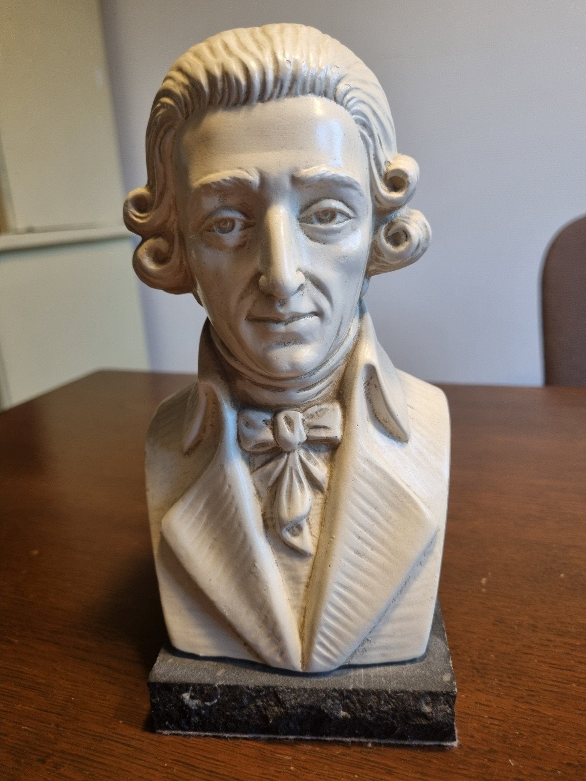 Stenen beeld van componist Haydn - 23 cm hoog, Ophalen of Verzenden, 20 - 50 cm, Steen of Keramiek, Beeld
