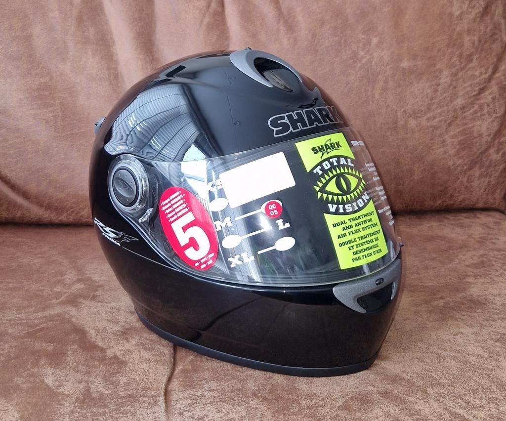 Motorhelm Shark-maat M (nieuw), Motoren, Kleding | Motorhelmen, Ophalen, M, Shark, Nieuw zonder kaartje