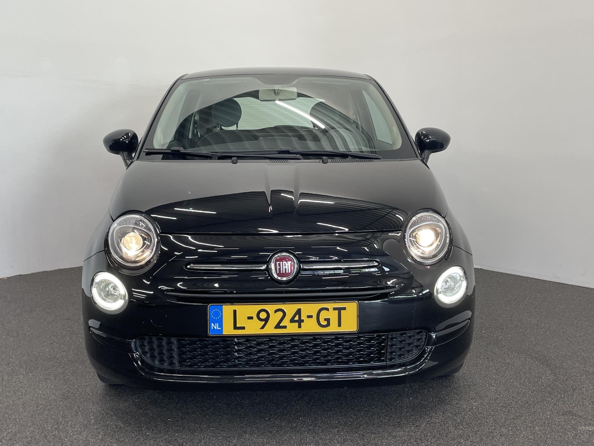 Fiat 500 1.2 Pop Automaat! Airco Radio CD, Auto's, Stof, Gebruikt, 4 cilinders, Zwart