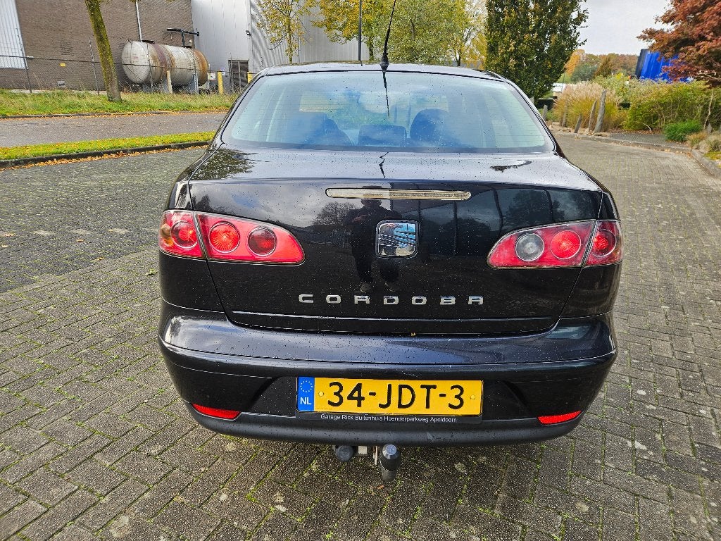 Seat Cordoba 1.4 16V | 2009 | APK 05-2027 | Inruil mogelijk, Auto's, Voorwielaandrijving, 40 €/maand, Zwart, 4 cilinders