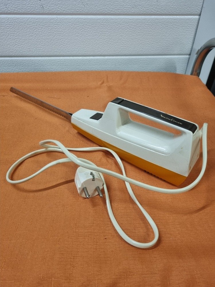 elektrisch mes moulinex vintage, Ophalen of Verzenden, 'T Olde Gre-j, Info@toldegrej.nl, Endepoelstraat 20f Didam