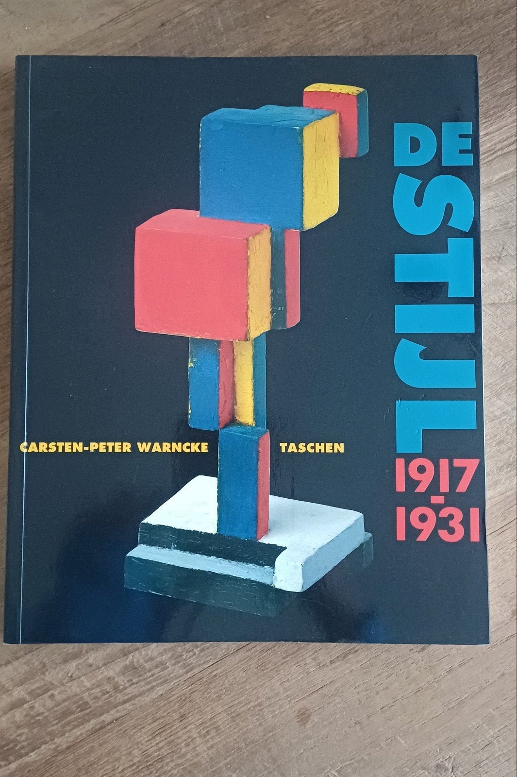 De Stijl 1917-1931 - Carsten-Peter Warncke (Taschen), Boeken, Ophalen of Verzenden, Zo goed als nieuw, Overige onderwerpen, Carsten-Peter Warncke