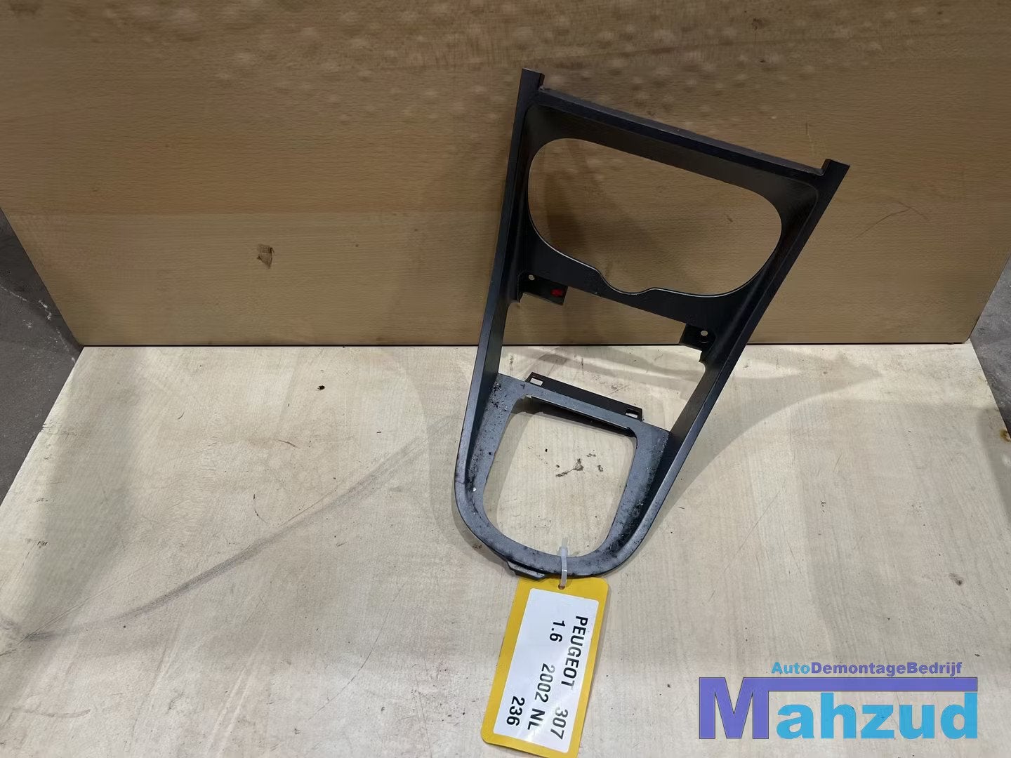 PEUGEOT 307 middenconsole pook kachelpaneel kap 2000-2007, Auto-onderdelen, Taurusavenue 1
2132 LS  Hoofddorp, NL, Gebruikt, Contact.group@renault.com