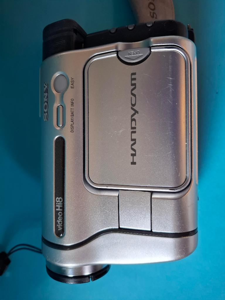 Sony Handycam Video Hi8 CCD-TRV238E , lader , AV, Ophalen of Verzenden, Hi 8, Camera