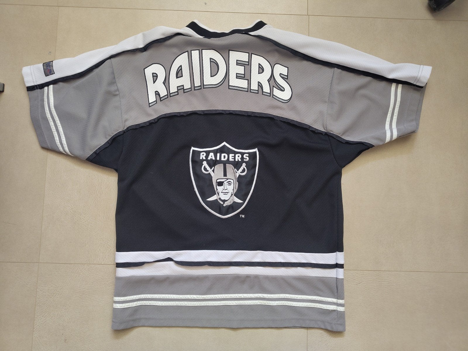 Raiders intage: 30 jaar, maar als nieuw: NFL shirt CMPTeam, Maat 48/50 (M), Zwart, Ophalen of Verzenden, Zo goed als nieuw