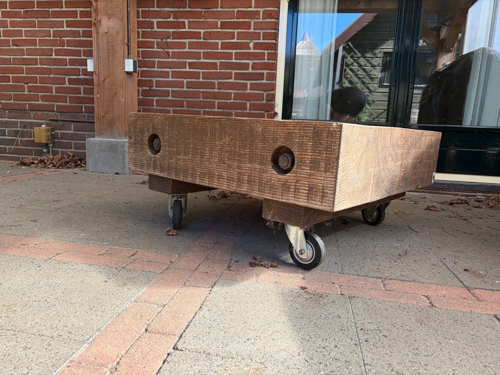 Robuuste Douglas Houten Salontafel met Wieltjes, Ophalen, 100 tot 150 cm, Vierkant, Nieuw