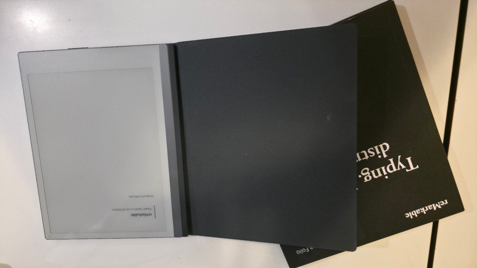reMarkable 2 Paper Tablet met Type Folio toetsenbord, Computers en Software, E-readers, ReMarkable, Ophalen of Verzenden, 10 inch of meer
