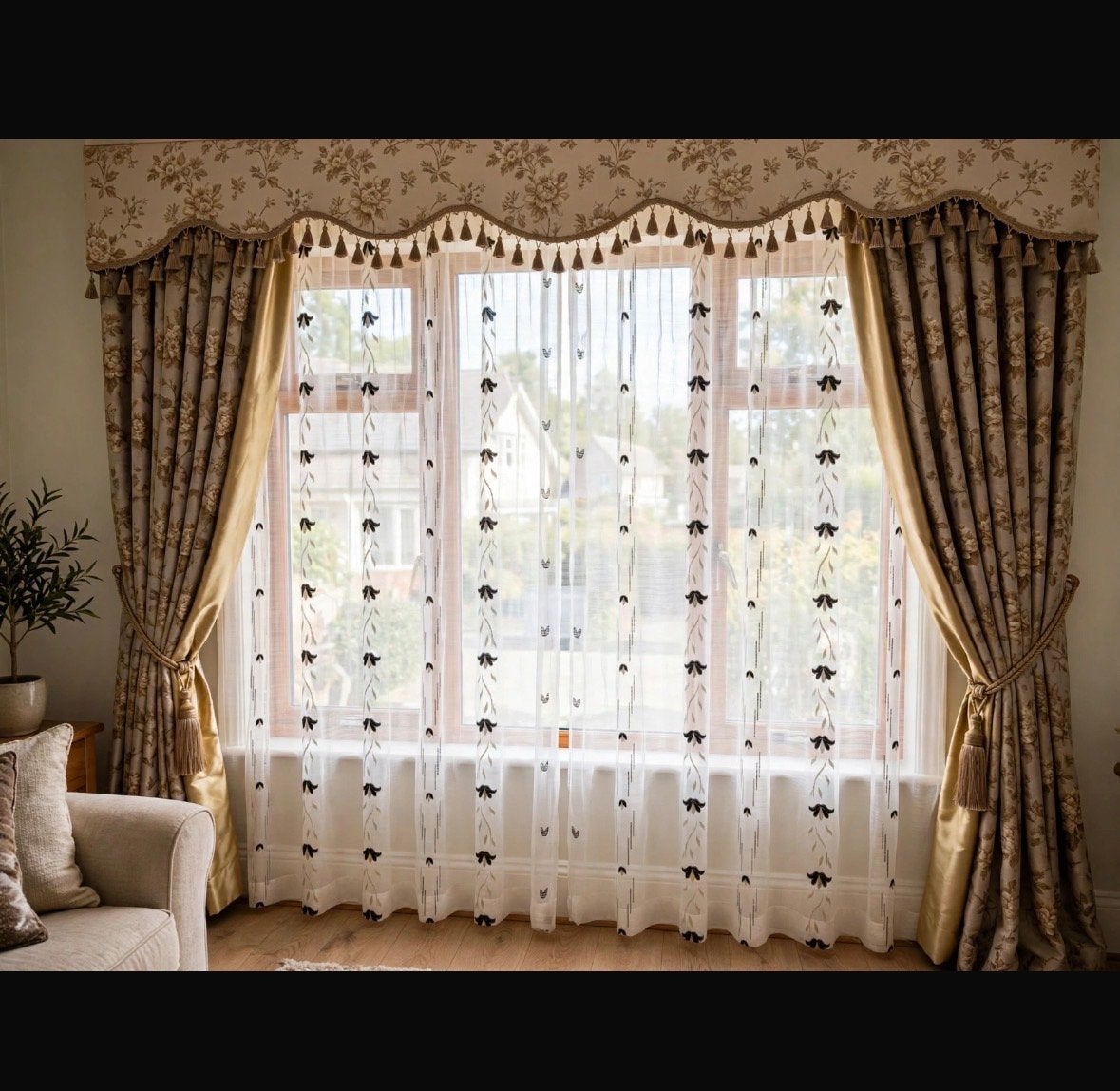 Luxe woonkamer gordijnen set - 3.60m breed, Beige, Ophalen of Verzenden, Gordijn, Lichtdoorlatend