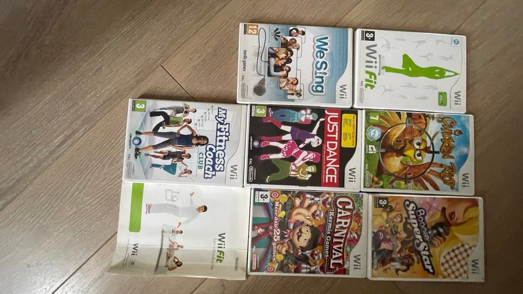 Wii Games Bundel: Just Dance, Wii Fit, We Sing & Meer!, Spelcomputers en Games, Games | Nintendo Wii, Ophalen, Muziek, Gebruikt