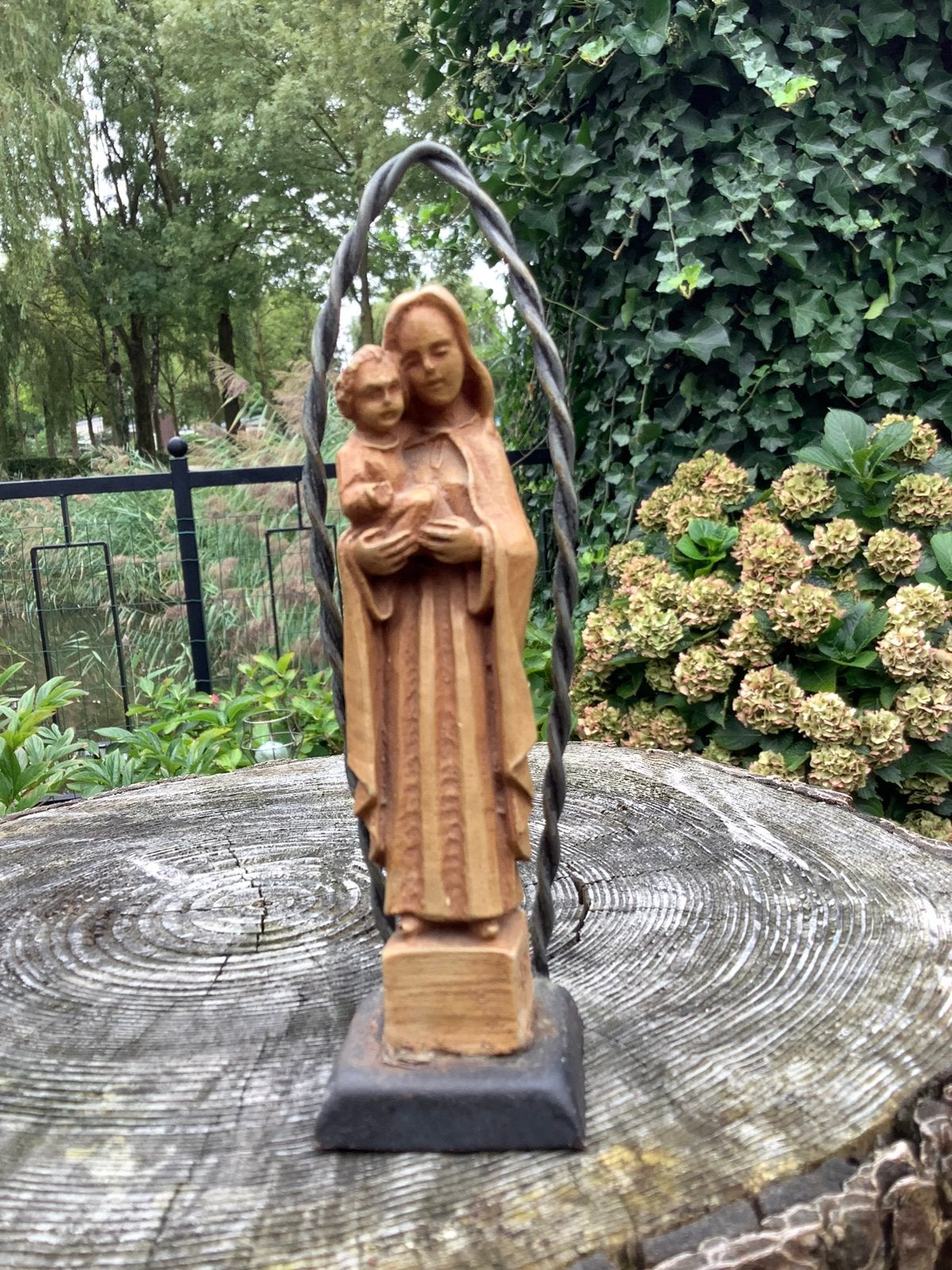 Oud houten Mariabeeld met kindje Jezus ❤️ in console, Antiek en Kunst, Ophalen of Verzenden