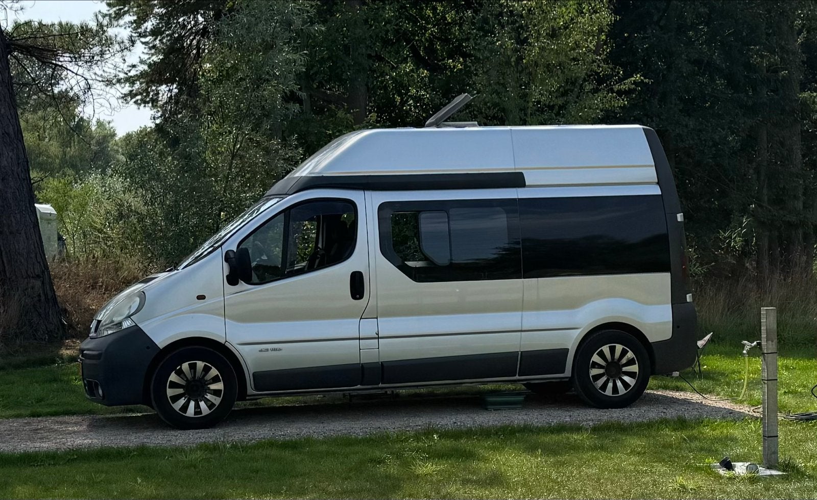 Renault Trafic 2.5 DCI L2H2 Camper - Compact & Compleet, Caravans en Kamperen, Campers, Overige merken, Tot en met 2, Particulier