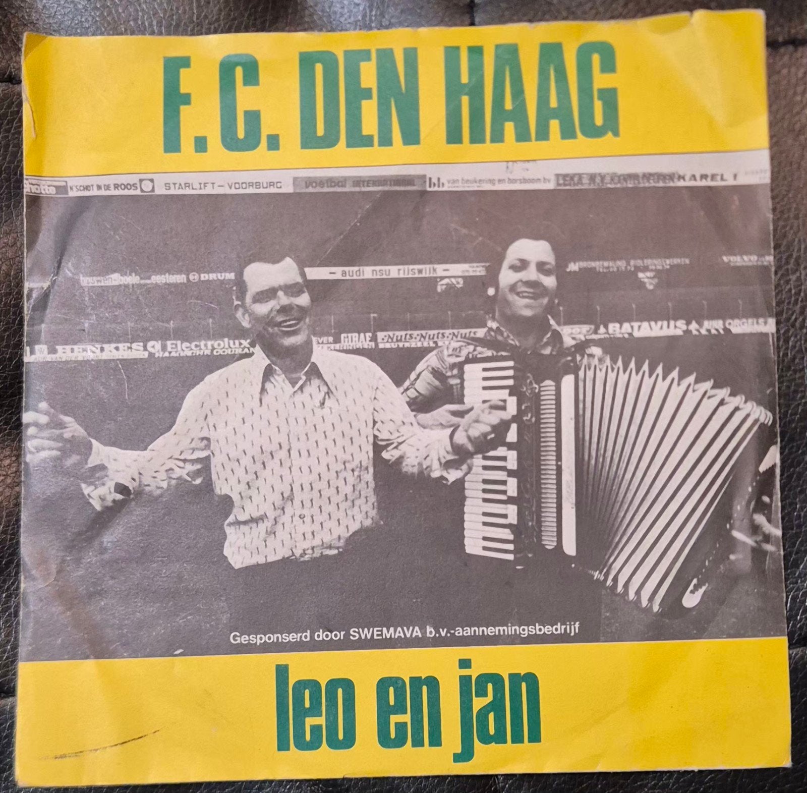 FC Den Haag - Leo en Jan single (oud), Ophalen of Verzenden, Gebruikt, Overige binnenlandse clubs