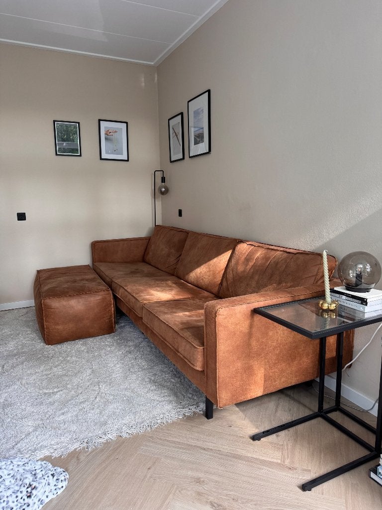 3-zits bank cognac kleur incl hocker Woood, Huis en Inrichting, Banken | Bankstellen, Ophalen, Gebruikt, Driepersoons, Rechte bank