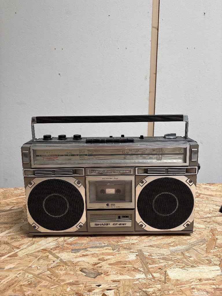 Cassette recorder/ radio Sharp GF-6161, Ophalen of Verzenden, Niet werkend, Radio
