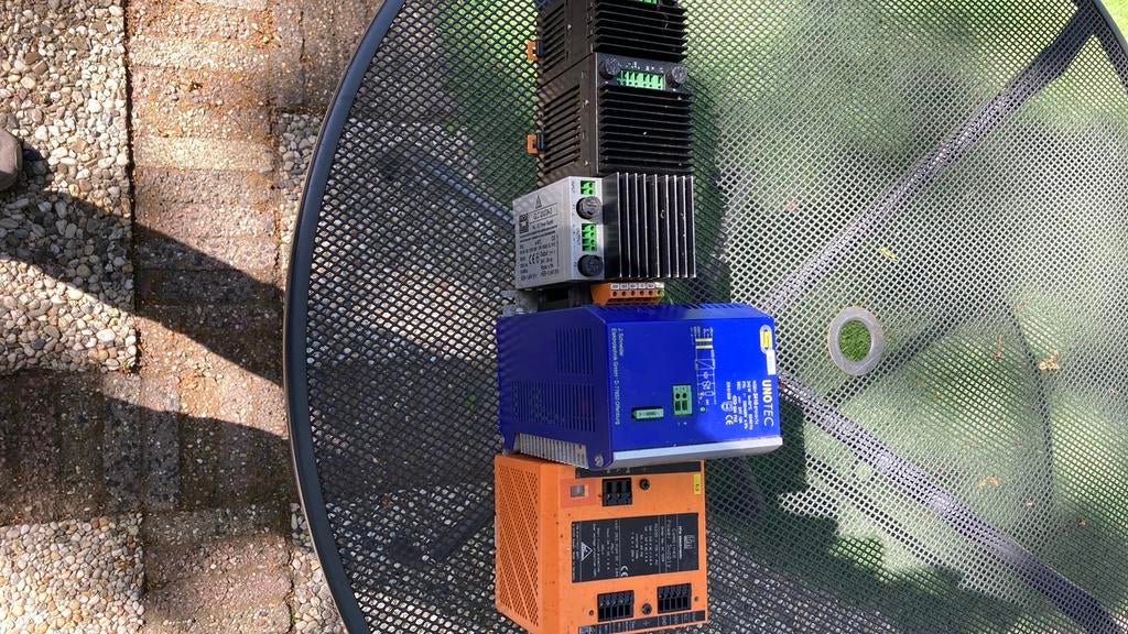 24 volt voedingen diverse soorten, Hobby en Vrije tijd, Elektronica-componenten, Ophalen of Verzenden