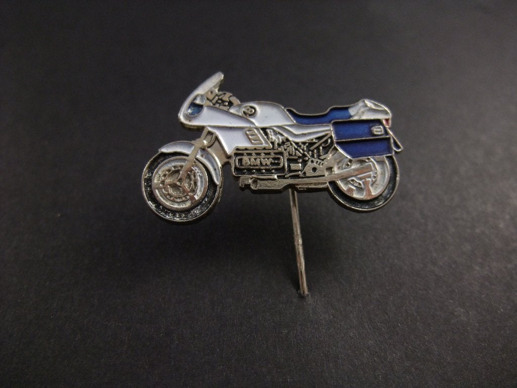 BMW K100RS toermotor  jaren negentig, speld, Verzamelen, Speldjes, Pins en Buttons, Ophalen of Verzenden, Gebruikt, Overige onderwerpen