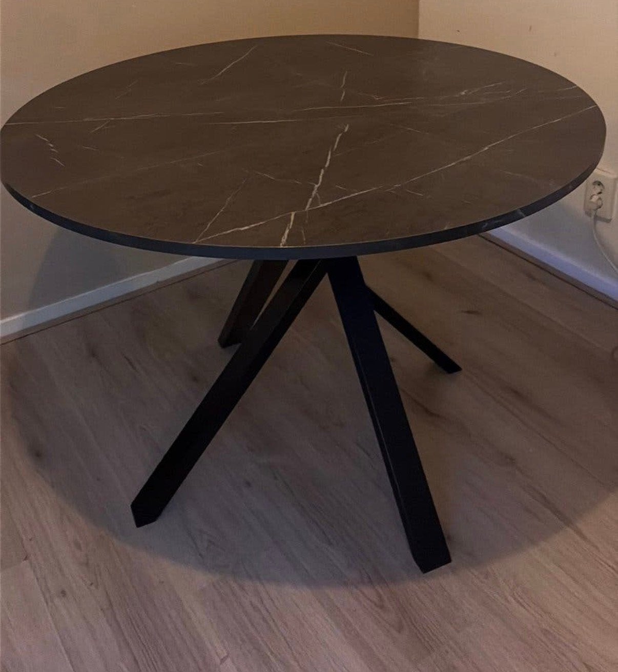 Marmer look eettafel, Ophalen, Zo goed als nieuw, Rond, 100 tot 150 cm